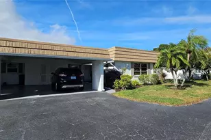 2009 Riverbluff Pkwy, Sarasota, FL 34231 - Photo 1