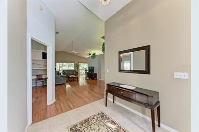 5513 83rd Terrace E, Sarasota, FL 34243 - Photo 8