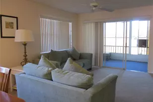 1620 Fairway Trce, Palmetto, FL 34221 - Photo 10