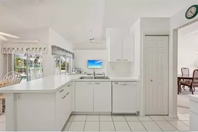 3817 Garden Lakes Estates Drive, Bradenton, FL 34203 - Photo 10