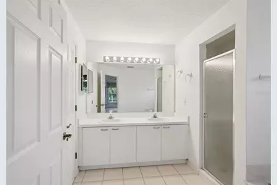 3817 Garden Lakes Estates Drive, Bradenton, FL 34203 - Photo 14