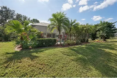 3817 Garden Lakes Estates Drive, Bradenton, FL 34203 - Photo 24