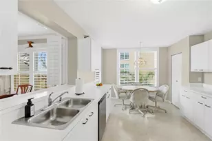 3750 Pinebrook Cir, Bradenton, FL 34209 - Photo 8