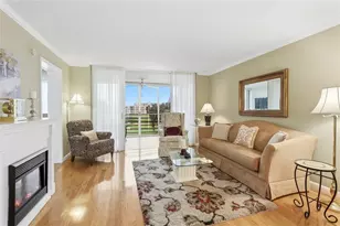 3750 Pinebrook Cir, Bradenton, FL 34209 - Photo 12