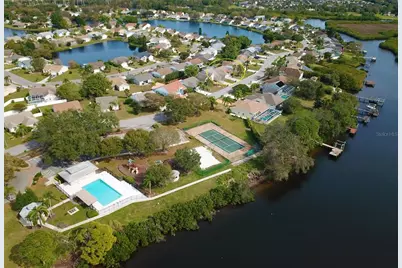 4831 14th Avenue E, Bradenton, FL 34208 - Photo 2