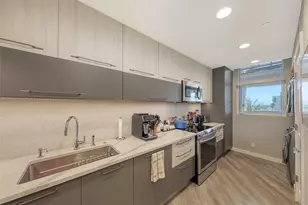 1095 Gulf of Mexico Dr, Longboat Key, FL 34228 - Photo 20