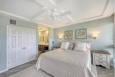 1095 Gulf Of Mexico Drive #502, Longboat Key, FL 34228 - Photo 22