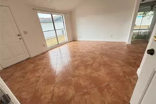 10101 Springtree Ct, Tampa, FL 33615 - Photo 8