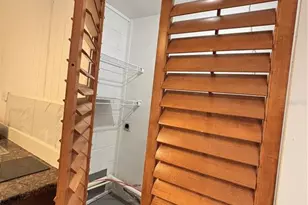 10101 Springtree Ct, Tampa, FL 33615 - Photo 26