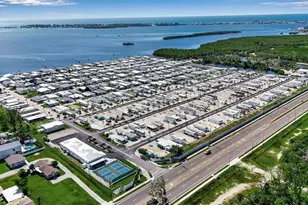 10315 Cortez Road W, Bradenton, FL 34210 - Photo 30