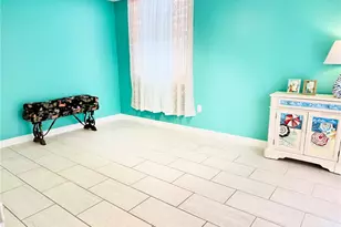 511 Lakeside Dr, Bradenton, FL 34210 - Photo 10