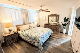 101 S Gulfstream Ave, Sarasota, FL 34236 - Photo 14