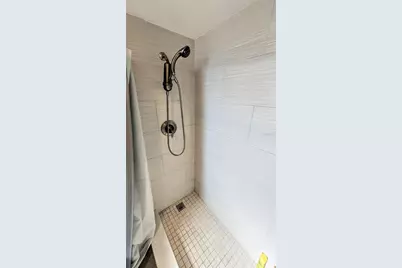 101 S Gulfstream Avenue #7E, Sarasota, FL 34236 - Photo 18