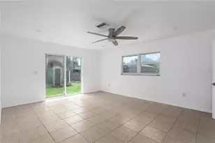 4419 102nd St W, Bradenton, FL 34210 - Photo 8