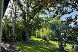 1867 Batello Dr, Venice, FL 34292 - Photo 32