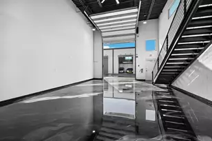 6562 Palmer Park Cir, Sarasota, FL 34238 - Photo 8