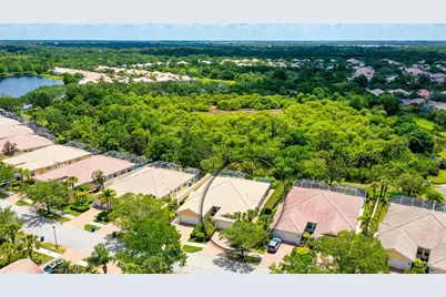 7639 Pesaro Drive, Sarasota, FL 34238 - Photo 2