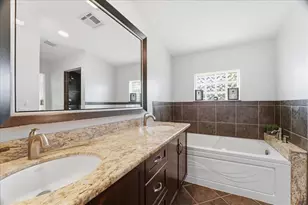 1023 El Valle Ave, Fort Myers, FL 33919 - Photo 24