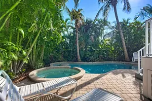 313 58th St, Holmes Beach, FL 34217 - Photo 44