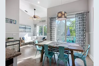 313 58th Street #B, Holmes Beach, FL 34217 - Photo 12