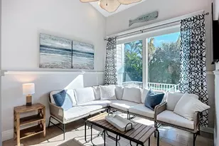 313 58th St, Holmes Beach, FL 34217 - Photo 18