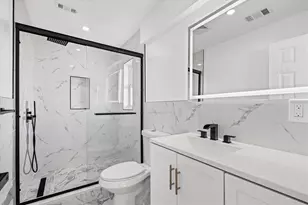 3535 Village Green Dr, Sarasota, FL 34239 - Photo 4