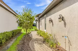 10414 Inglenook Terrace, Palmetto, FL 34221 - Photo 12