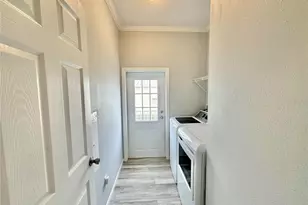 921 Faith Cir E, Bradenton, FL 34212 - Photo 16