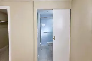 3224 Aspen Terrace, Sarasota, FL 34237 - Photo 26