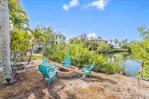 1015 Bayshore Dr, Terra Ceia, FL 34250 - Photo 52