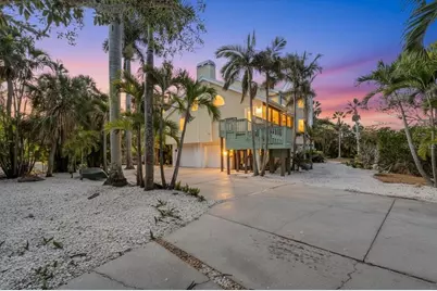 1015 Bayshore Drive, Terra Ceia, FL 34250 - Photo 80