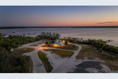 1015 Bayshore Drive, Terra Ceia, FL 34250 - Photo 86