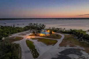 1015 Bayshore Dr, Terra Ceia, FL 34250 - Photo 86