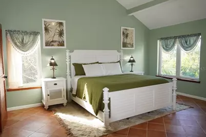 1015 Bayshore Drive, Terra Ceia, FL 34250 - Photo 34