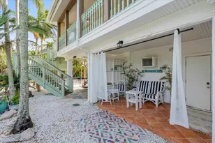 1015 Bayshore Dr, Terra Ceia, FL 34250 - Photo 48