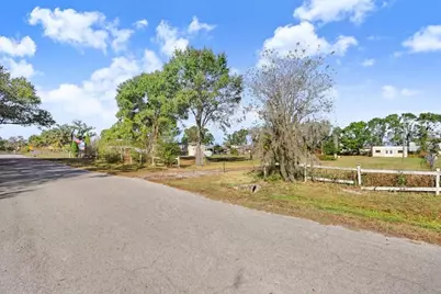 4005 SW Timberwood Drive, Lakeland, FL 33811 - Photo 10