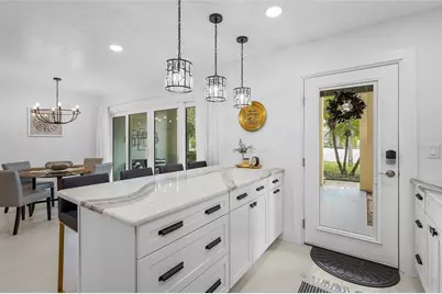 137 Avenida Messina #2, Sarasota, FL 34242 - Photo 18