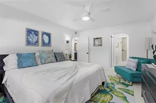 137 Avenida Messina, Sarasota, FL 34242 - Photo 6