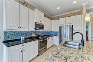 229 Sapphire Lake, Bradenton, FL 34209 - Photo 20