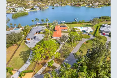 211 Louella Lane, Nokomis, FL 34275 - Photo 2