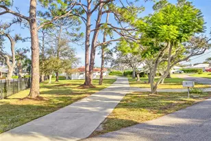 211 Louella Ln, Nokomis, FL 34275 - Photo 4