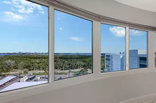 1750 Benjamin Franklin Dr, Sarasota, FL 34236 - Photo 12