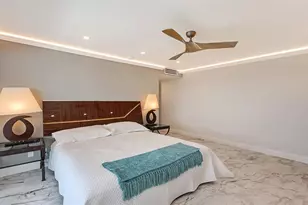 1750 Benjamin Franklin Dr, Sarasota, FL 34236 - Photo 26