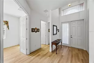 4218 64th Dr E, Sarasota, FL 34243 - Photo 4