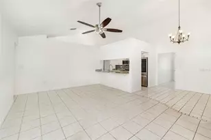 5742 Forester Oak Ct, Sarasota, FL 34243 - Photo 22