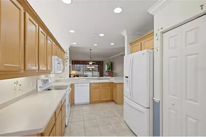 8422 Wethersfield Run #104, Lakewood Ranch, FL 34202 - Photo 8