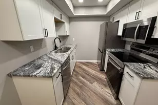 5800 Hollywood Blvd, Sarasota, FL 34231 - Photo 6