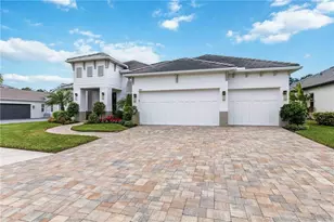 7071 Tamworth Pkwy, Sarasota, FL 34241 - Photo 2