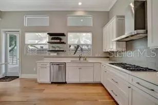 1511 N Lake Shore Dr, Sarasota, FL 34231 - Photo 20