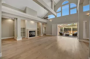 1511 N Lake Shore Dr, Sarasota, FL 34231 - Photo 4